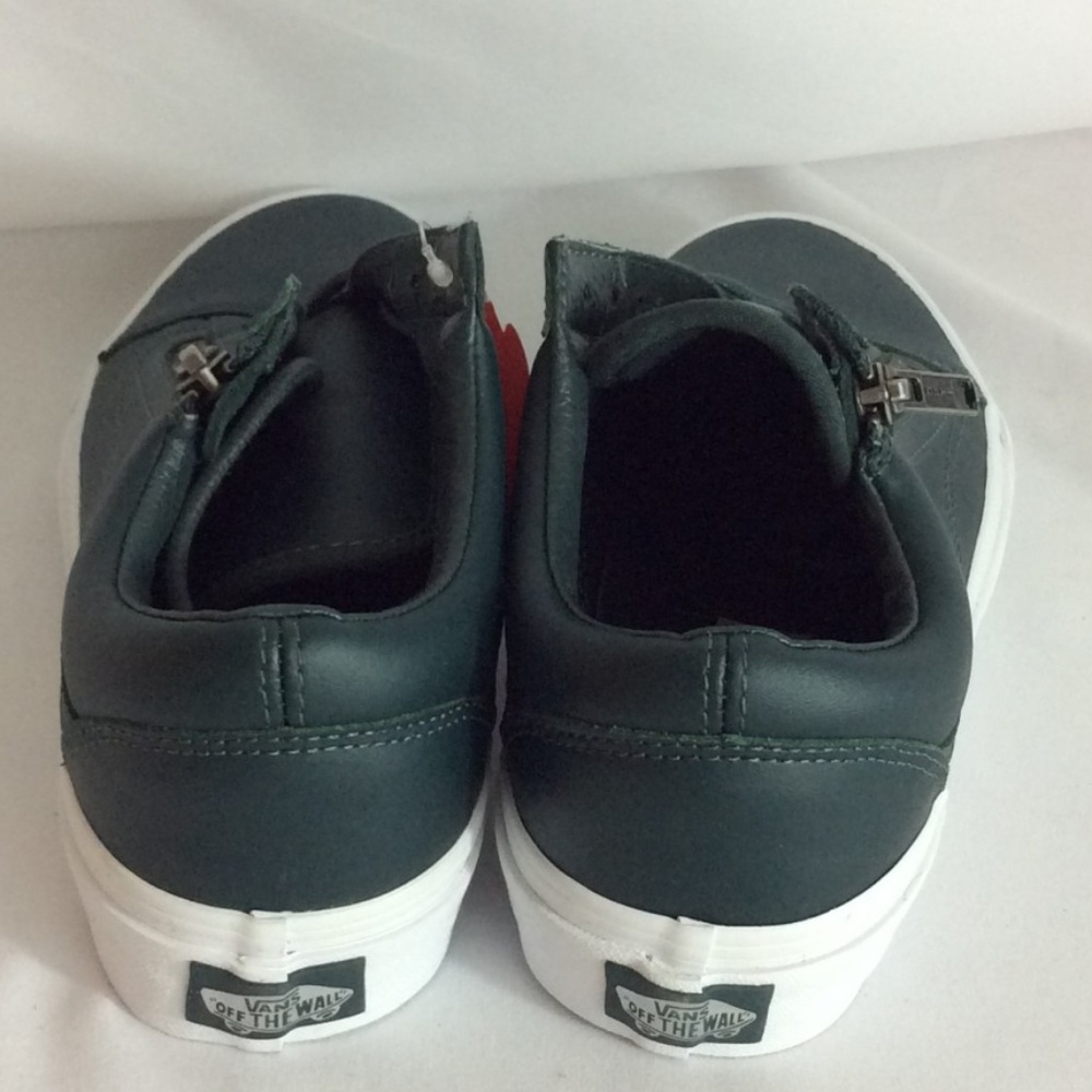 NWT Vans Old Skool Zip Unisex Sneakers - Picture 5 of 7